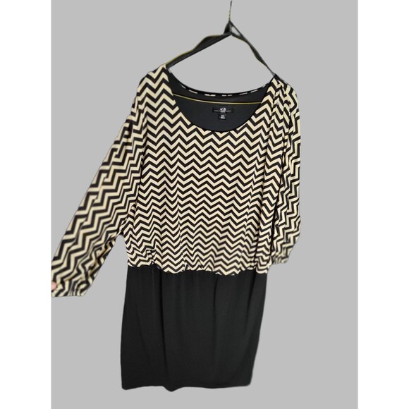 AGB Black and Tan Midi Dress with Half Sleeves - Picture 2 of 8